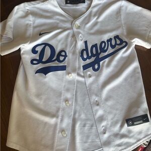 Nike Kids LA Dodgers Mookie Betts Jersey Size: S P CH 8
